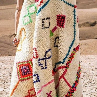 Tapis laine berbère, Azilal blanc et motifs colorés