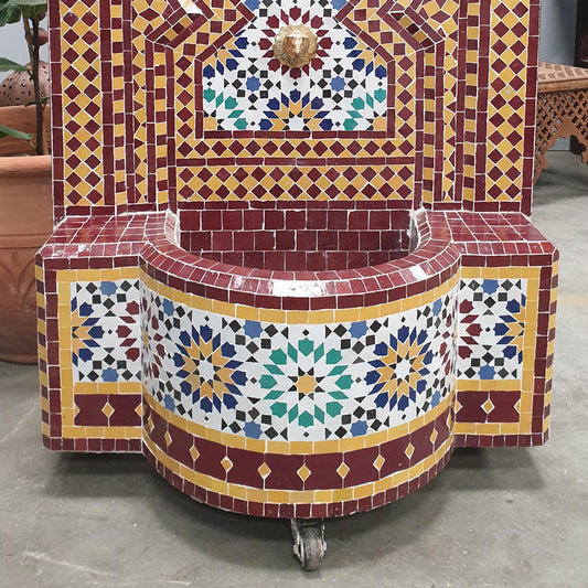 mosaic fountain Ratila Bordeaux