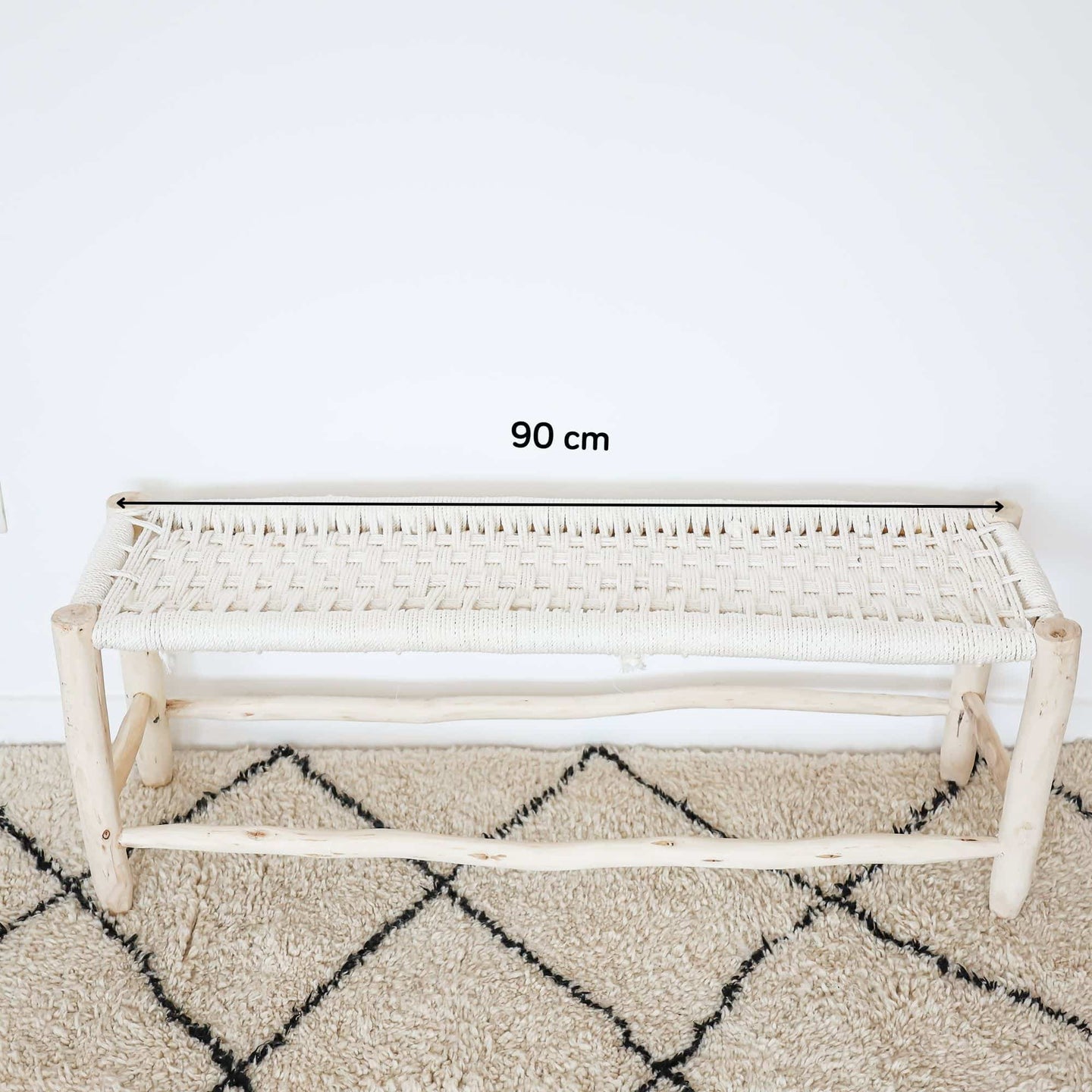 Banc berbere en bois brut et tressage coton