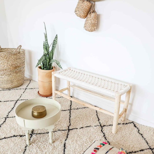 Banc marocain en bois brut et tressage coton