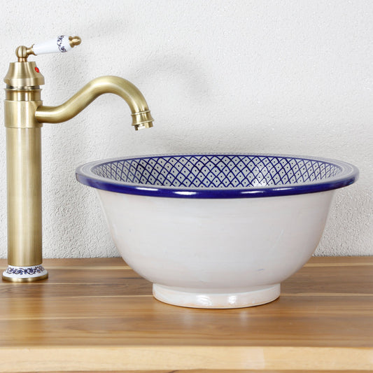 Ceramic sink