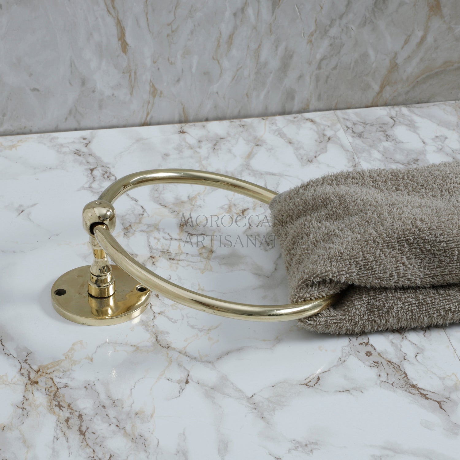 SHOWER ACCESSORIES