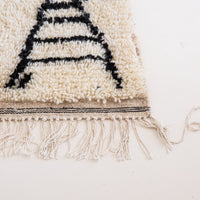 Tapis berbere ecru et noir, Azilal 100% laine