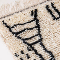 Tapis berbere ecru et noir, Azilal 100% laine