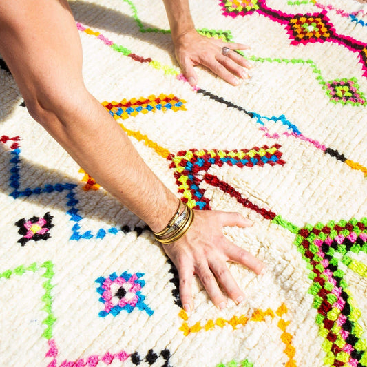Grand tapis berbère fluo, Azilal 100% laine