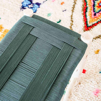Banc bois marocain et choix du tressage coloré