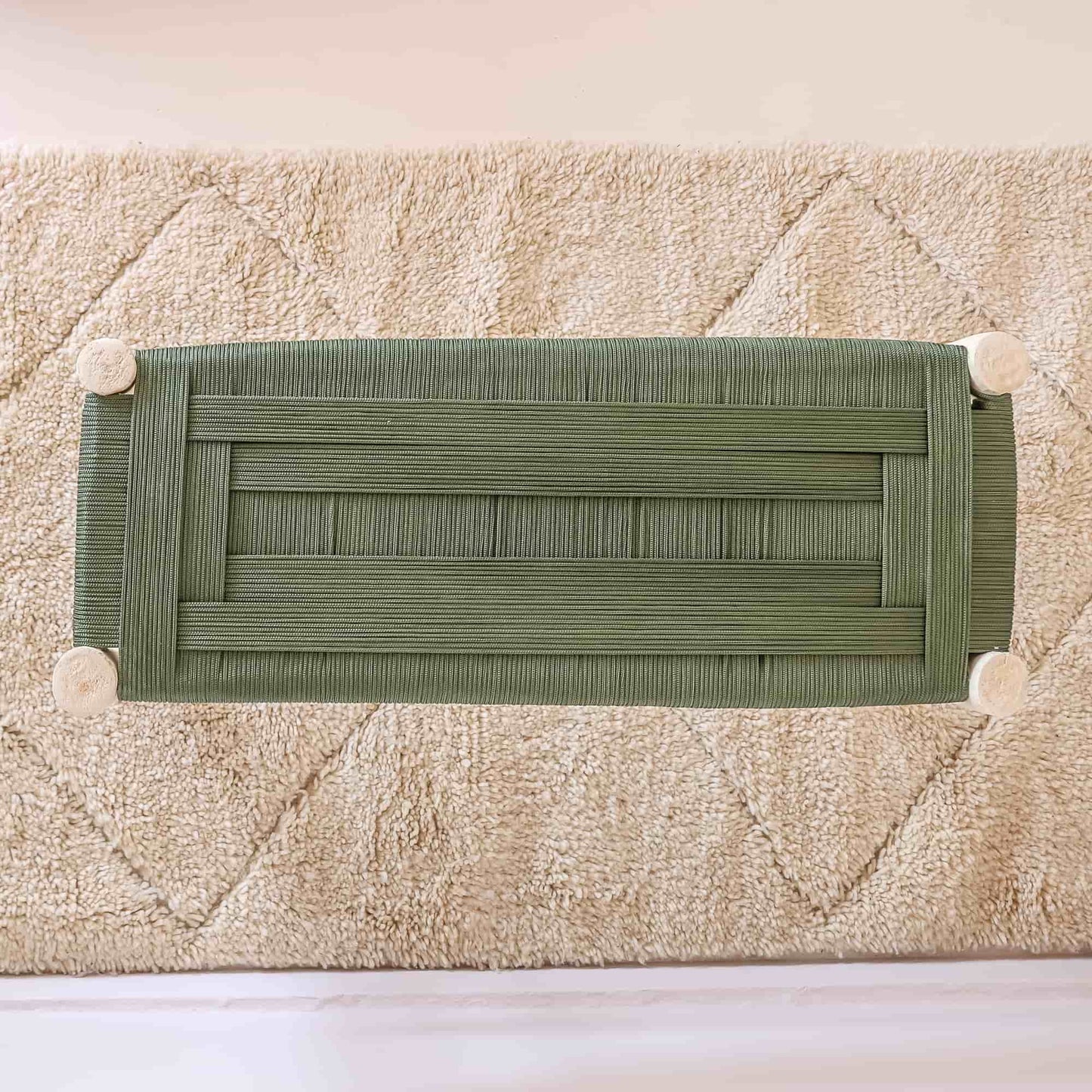 Banc bois marocain et choix du tressage coloré