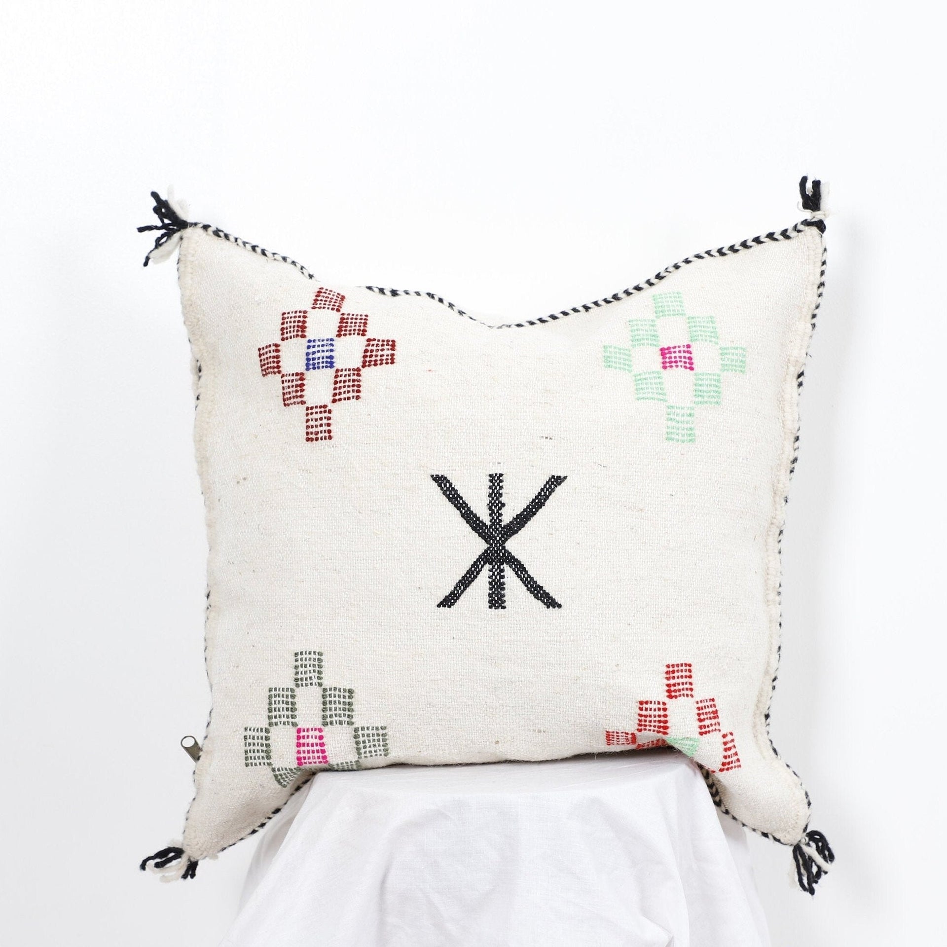 PILLOW COVER