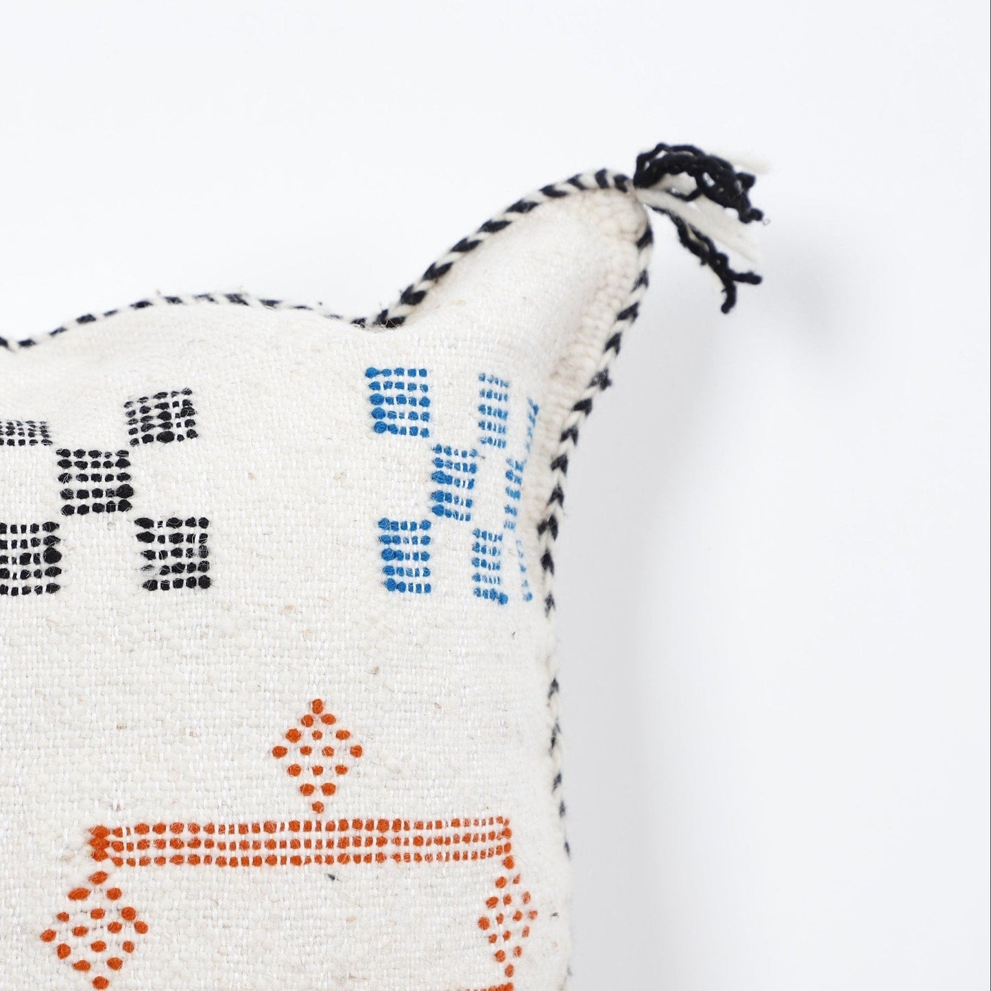 Handcrafted Moroccan Kilim Pillow Cover - Boho Decorative Throw Pillow - Unique Geometric Wool Cushion Cover