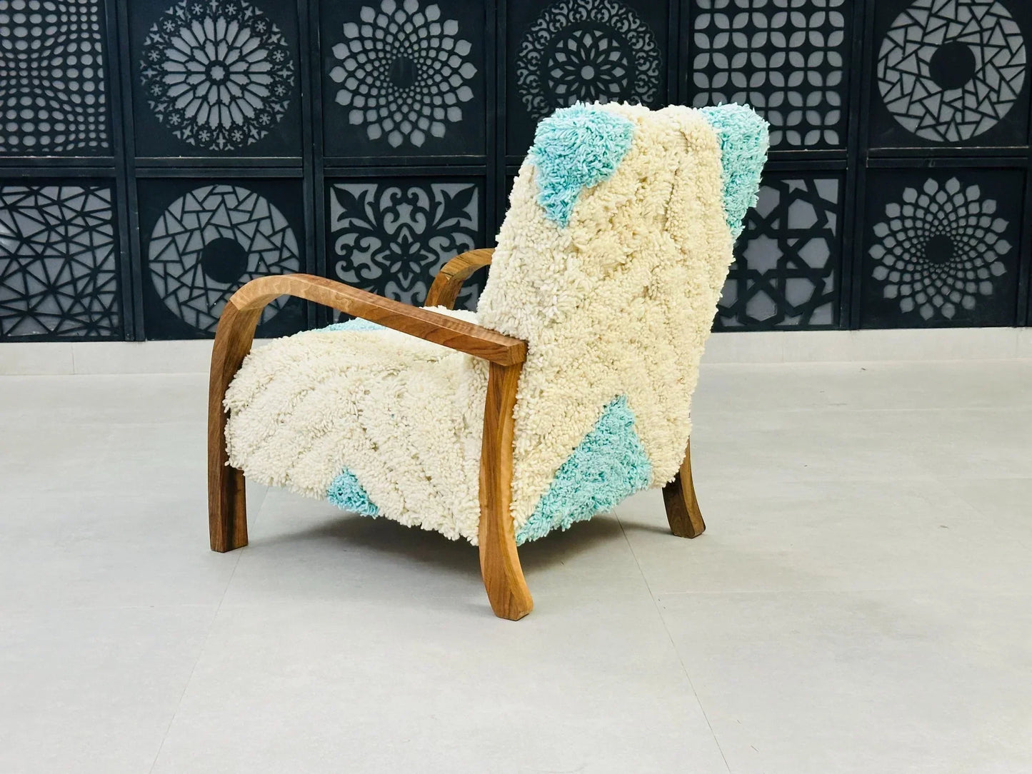 Chic moroccan walnut wood