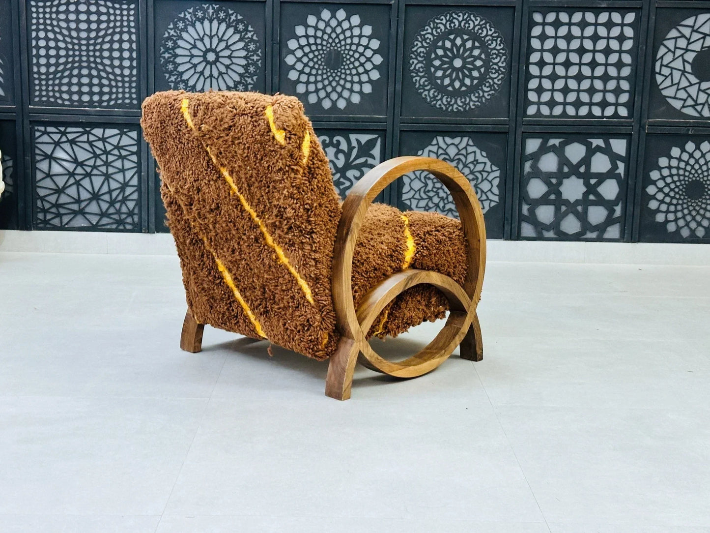 Chic moroccan walnut wood