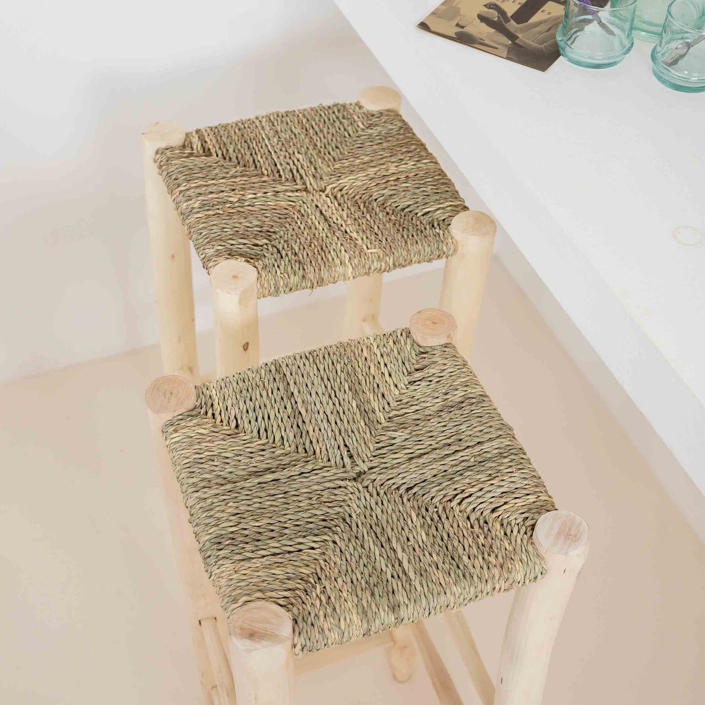 tabouret bar en bois et corde boheme artisanat du maroc banc en bois marrakech soukcircus souk en ligne bar cuisine